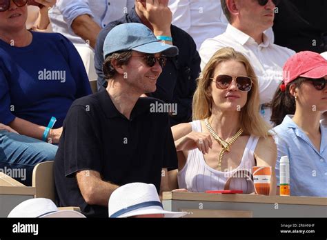 Natalia Vodianova & Antoine Arnault @ Roland Garros 9 june。